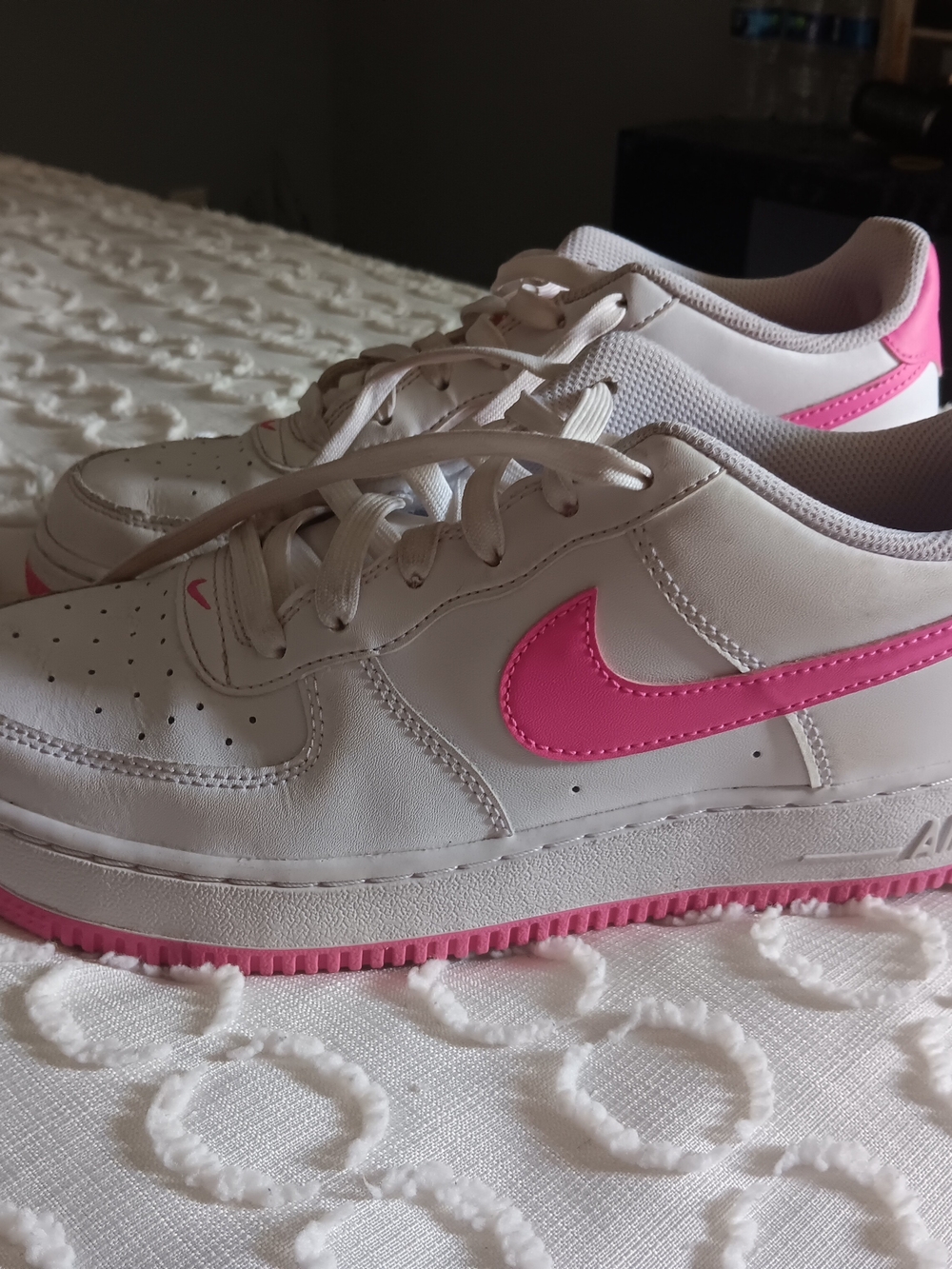 Nike Kids White Sneakers with Pink Swoosh and Pink Outsole